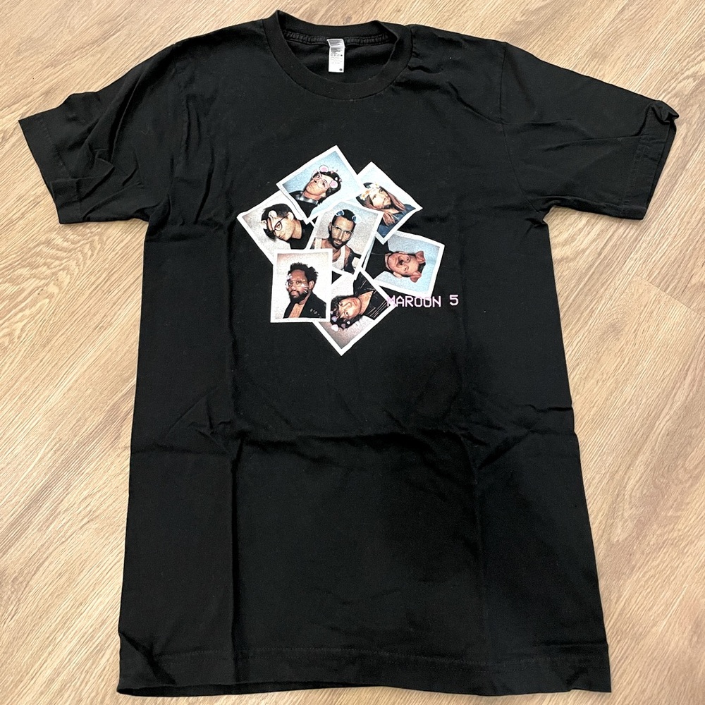 Maroon 5 concert t-shirt